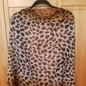 Leopard infinity scarf
